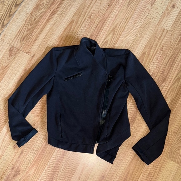 Armani Exchange Asymmetrical Motto Jacket Black Size XS - Picture 1 of 3